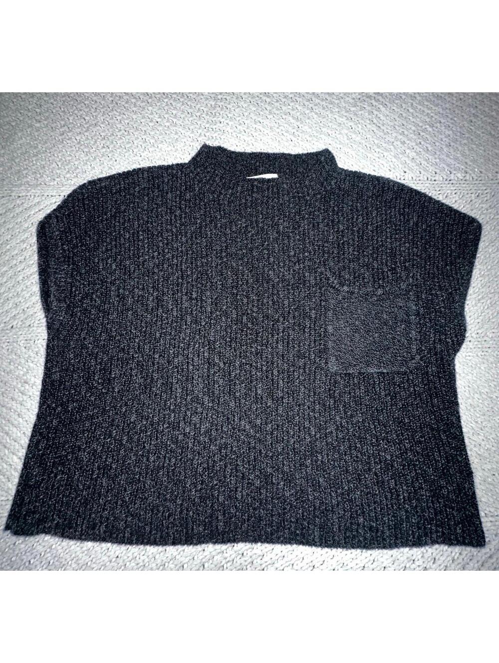FP Beach Open Knit Cropped Sweater Size Medium Gray Resort Wear free people